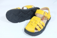 Sandal trẻ em nữ