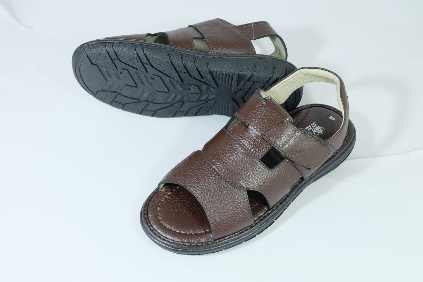Sandal Nam